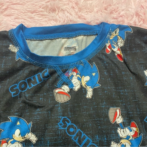 🎀5/$25🎀 Cuddl Duds Sonic the Hedgehog base layer set boys large - Picture 5 of 13